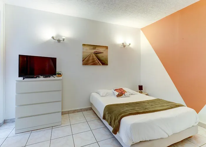 Cocon Thermal - Proche Des Thermes Néris-les-Bains