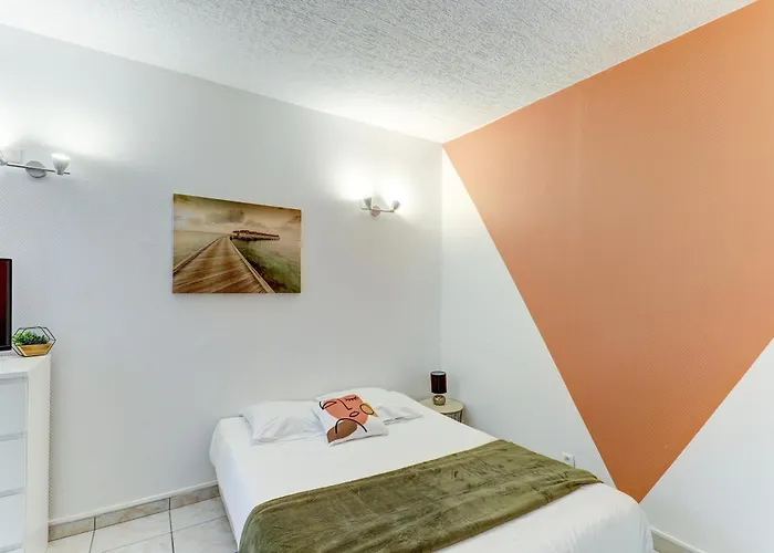 Cocon Thermal - Proche Des Thermes Apartamento *